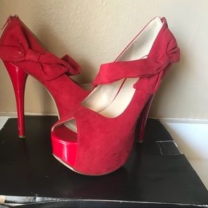 Red stilettos 8.5
